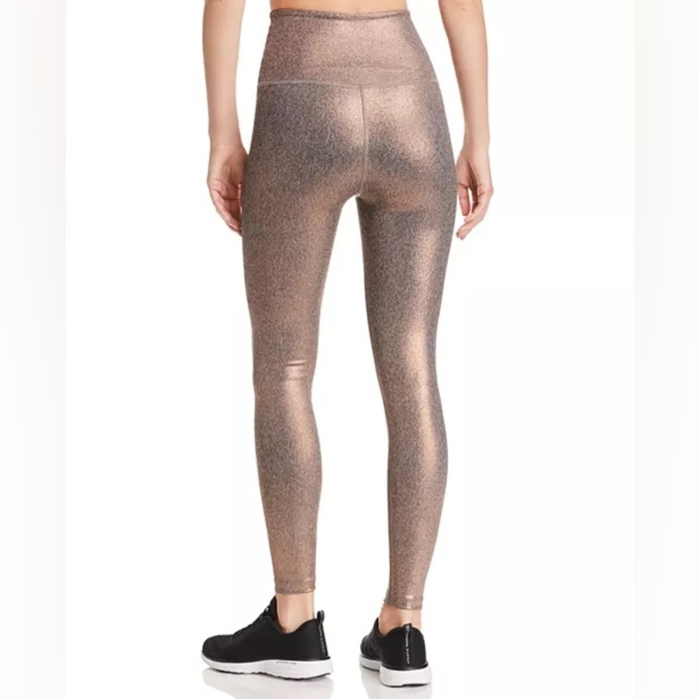 Beyond Yoga Rose Gold Dusted High Waisted 7/8 Legging Sz XS - Picture 2 of 11